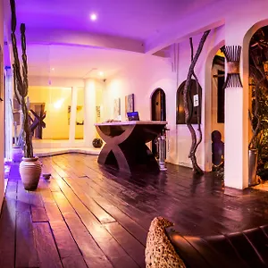 Hotel Kinbe - Few Steps From 5th Avenue And The, Playa del Carmen